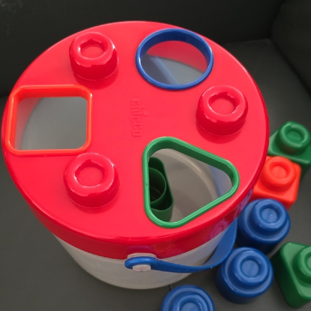 Chicco Shape And Color Sorter - Picture 3 of 8